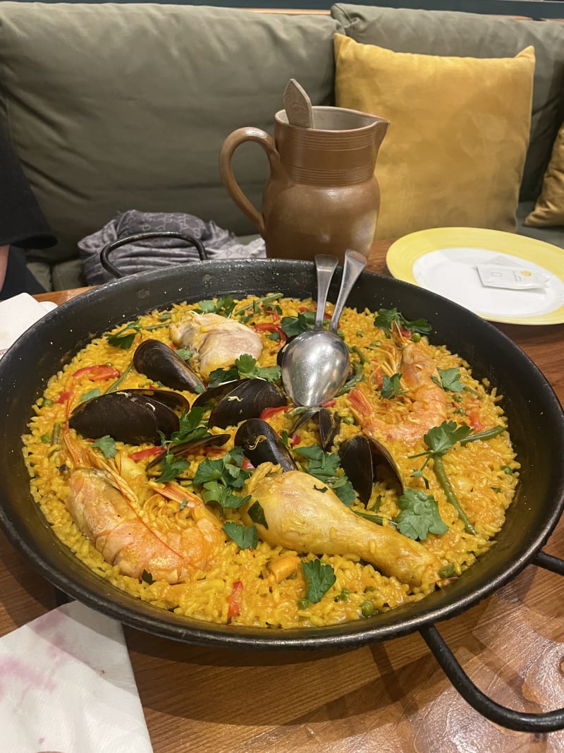 La Paella, Paris