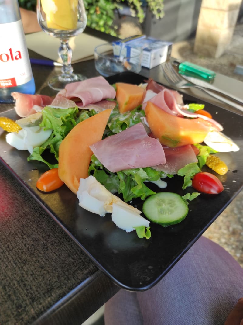 Salade de melon et jambons - La Cigogne, Bischheim