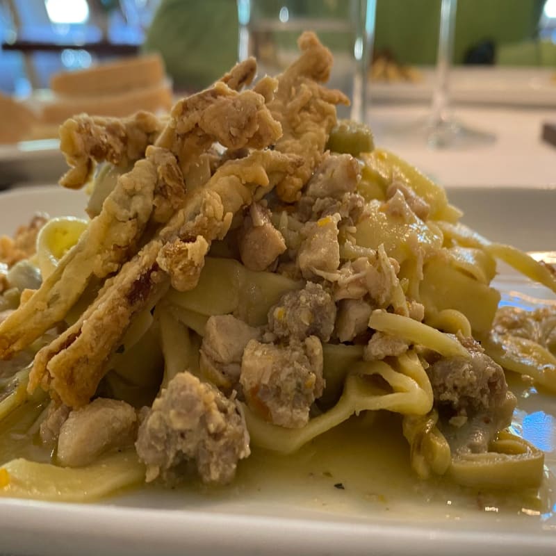 Fettuccine al ragù di carne bianca - Ristorante Da Angelo, Foligno