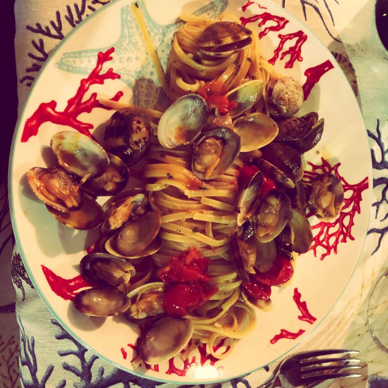 Pasta alle vongole - La Riviera di Parthenope, Naples