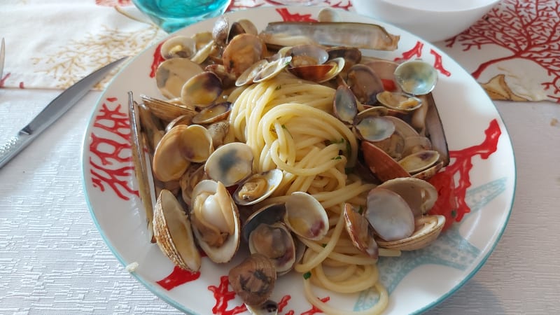 Spaghetti ai frutti di mare - La Riviera di Parthenope, Naples