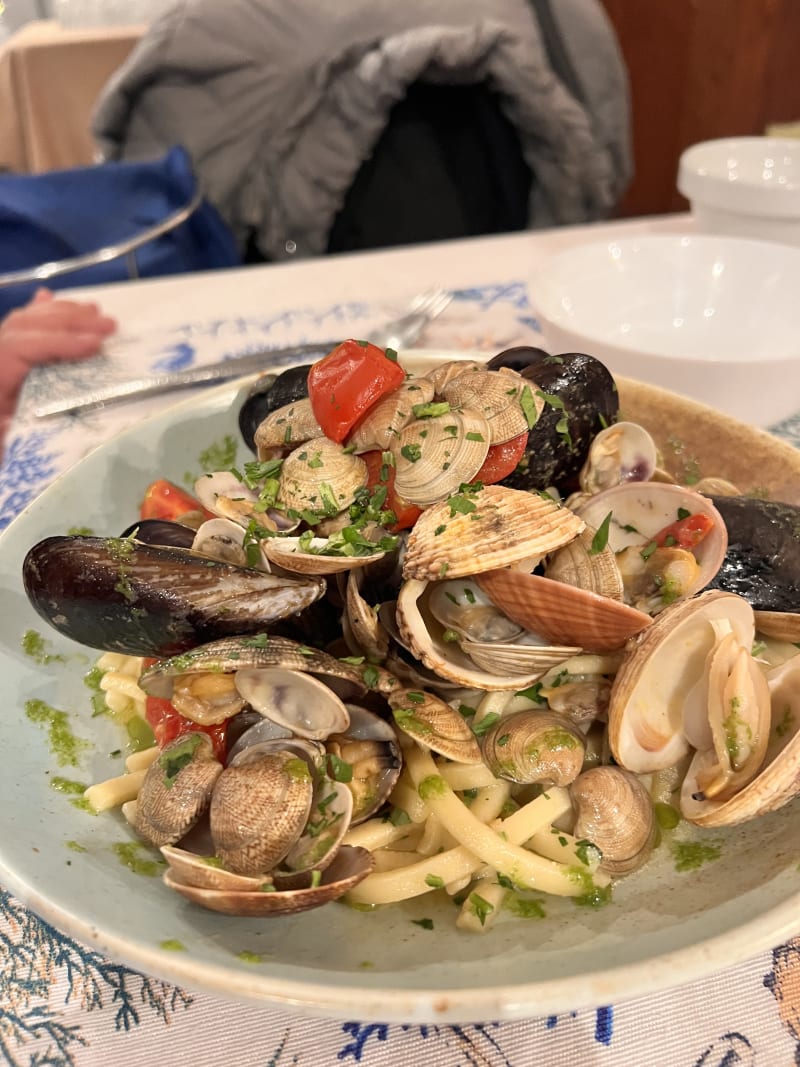 Scialatielli ai frutti di mare  - La Riviera di Parthenope, Naples