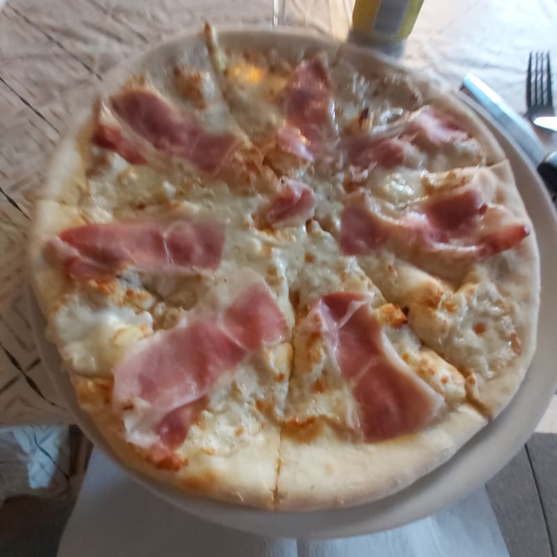 Pizzeria Goccia di Mare, Milan