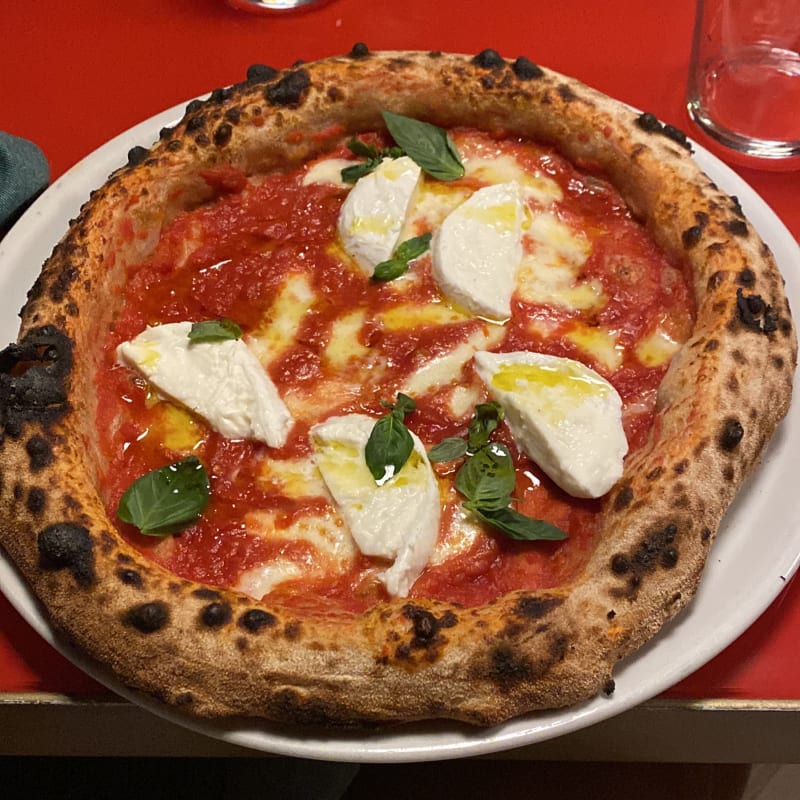 Margherita con bufala - Bioesserì Brera, Milan