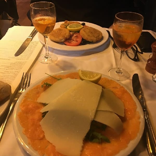 Salmon Carpaccio - Del Papa - Malakoff, Paris