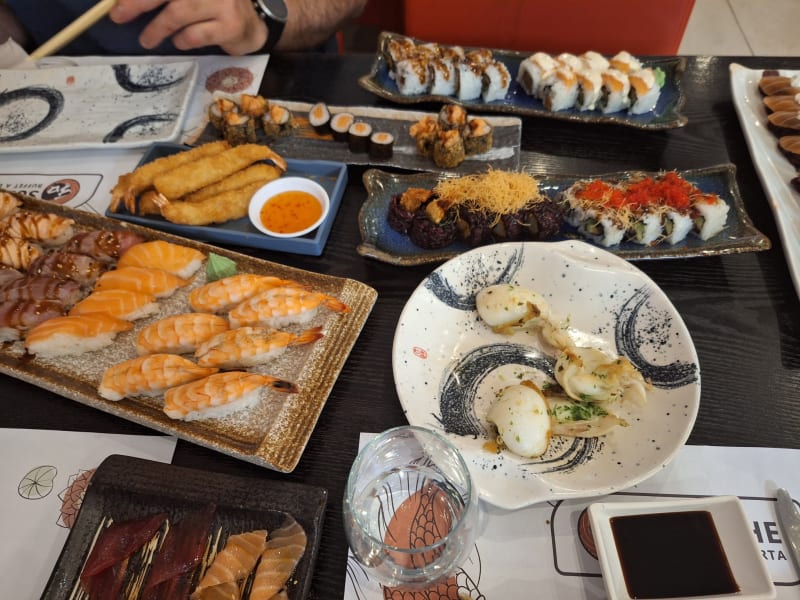 Sushi He V Girona, Girona