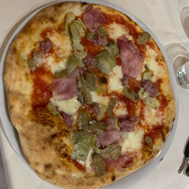 Capricciosa - Astoria Ristorante Pizzeria, Fidenza