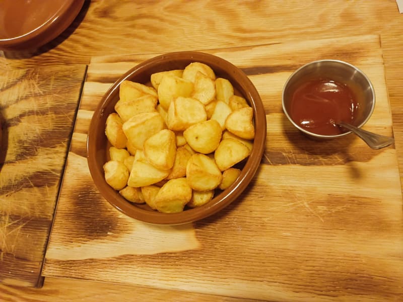 Patatas bravas - Che Bontá, Badalona