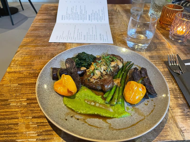 Theatercafé Muze in Hilversum Menu, openingstijden, prijzen, adres