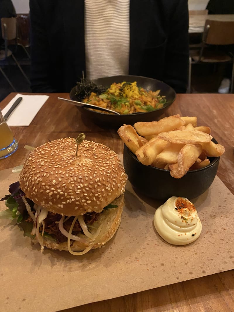 SOIL Vegan Café - WEST, Amsterdam