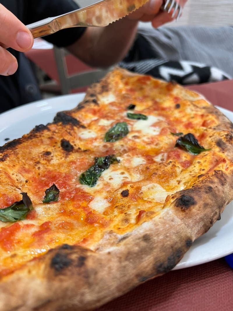 Magn' Pizz', Naples