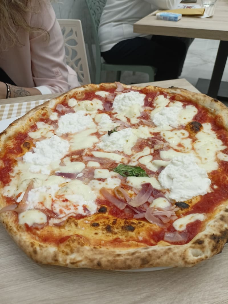 Magn' Pizz', Naples