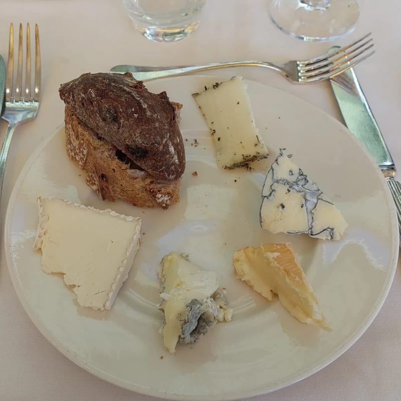 Fromages bien relevés :-)) - Brunch du Fairmont Le Montreux Palace, Montreux