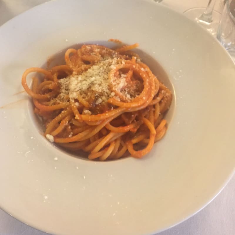 Bucatini alla matriciana dolce - Le Streghe Vicolo del Curato, Rome