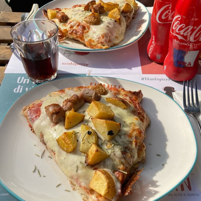 Pizza con patate e salsiccia - Filante - Città Studi , Milan