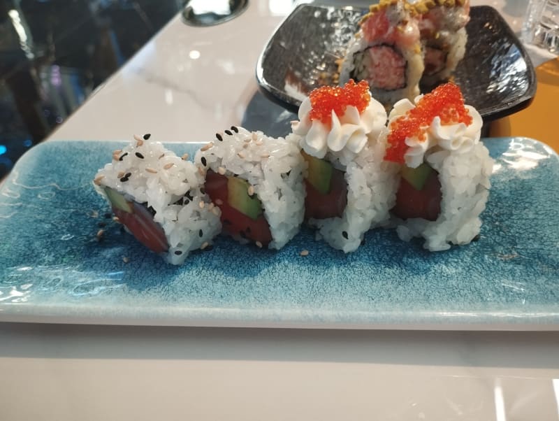 Taro Sushi