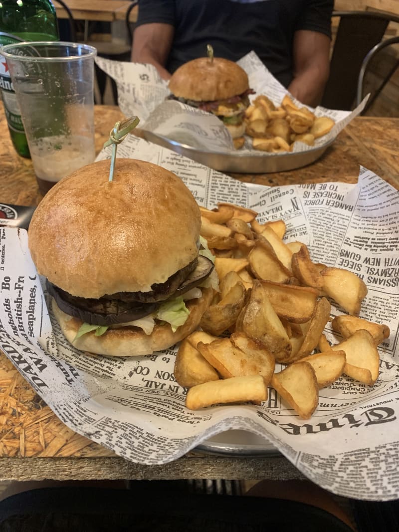 Pony Burger, Rome