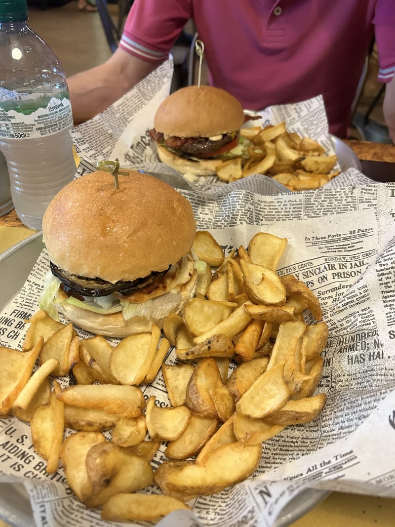 Pony Burger, Rome