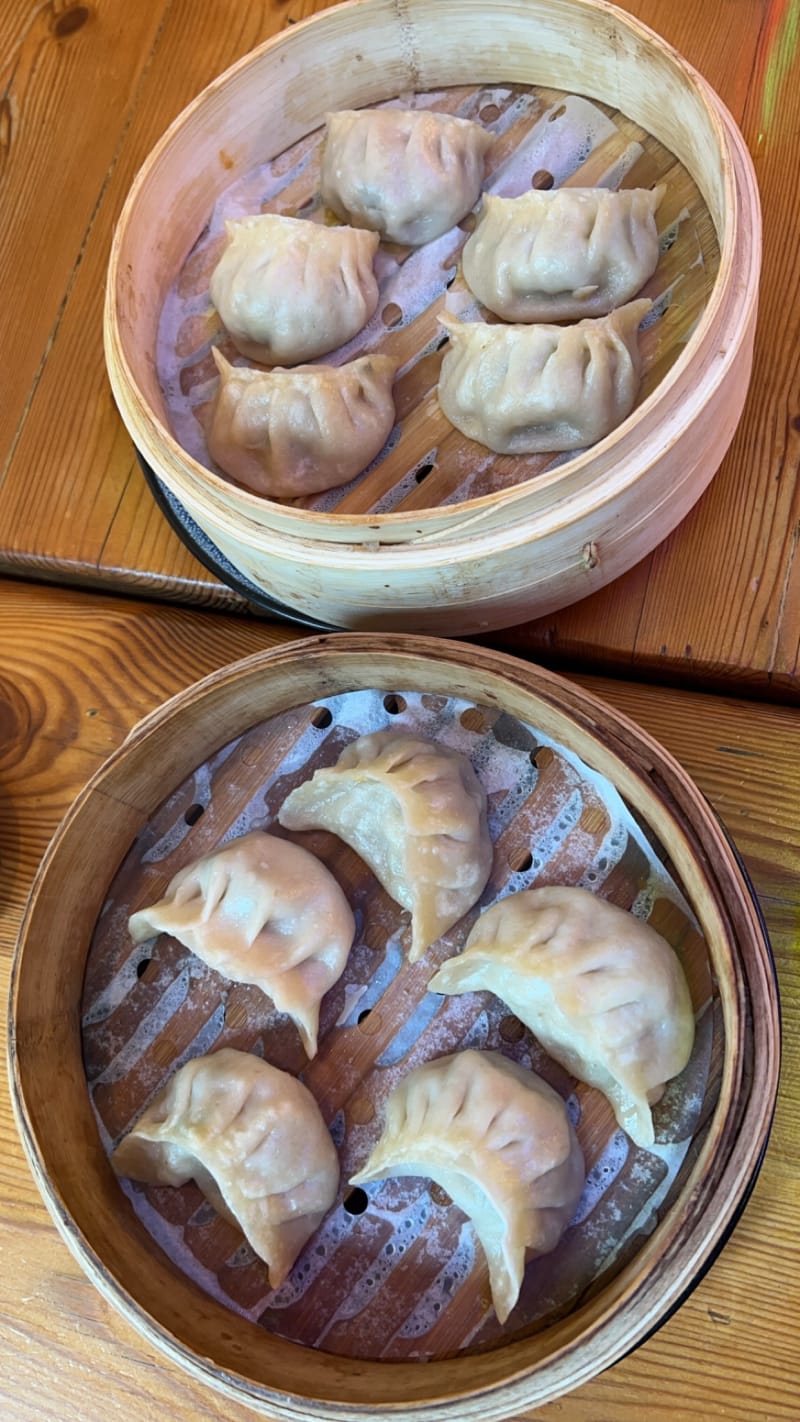 Un Jour À Lhasa, Paris