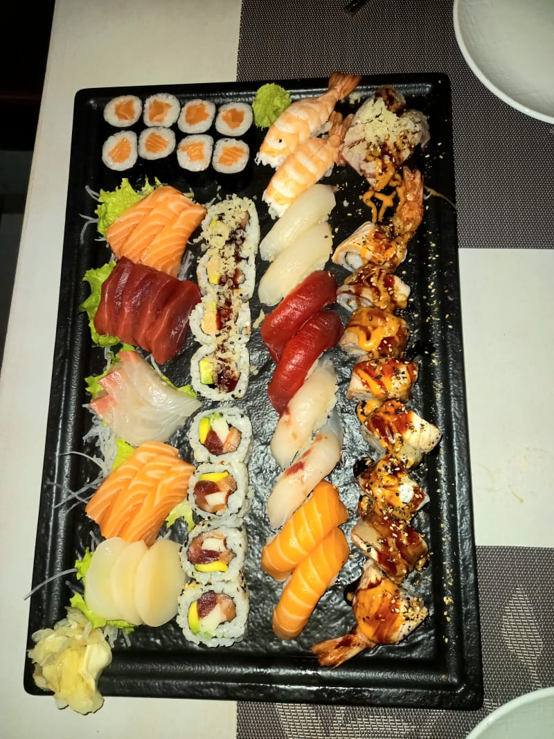 Okai Fusion Restaurant Sushi, Bergamo