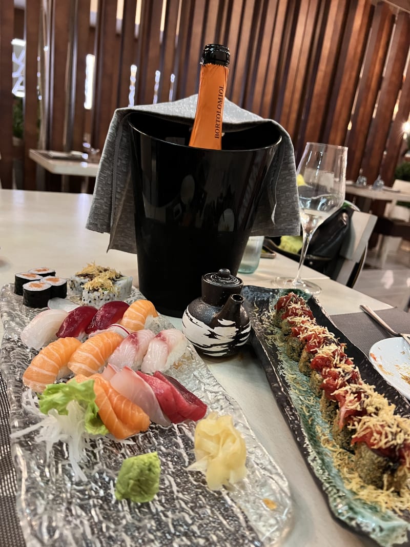 Okai Fusion Restaurant Sushi, Bergamo