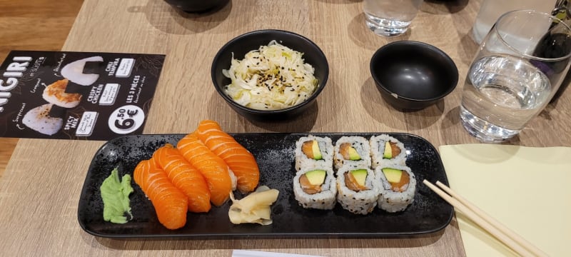 Sushi's Black Swans, Strasbourg