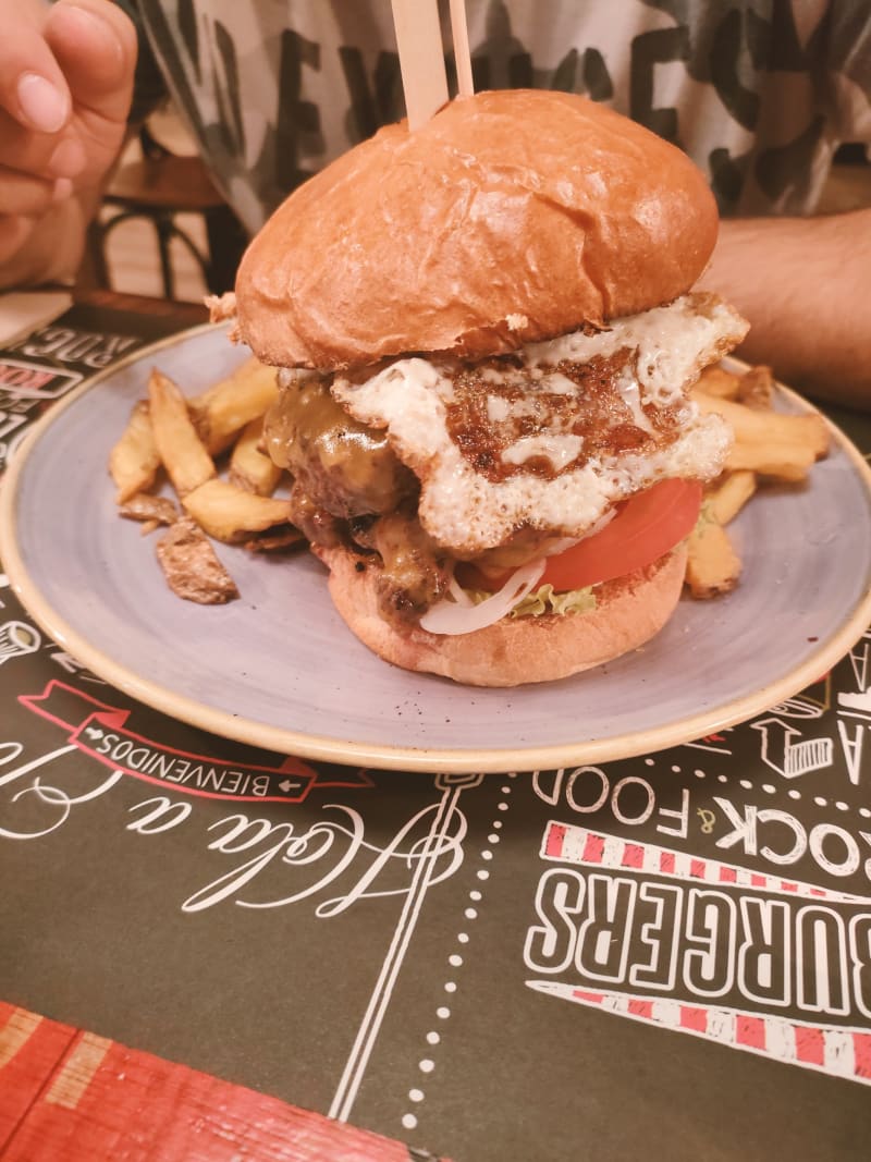 Twister Rock&Food Carrascal in Leganés Restaurant Reviews, Menu and