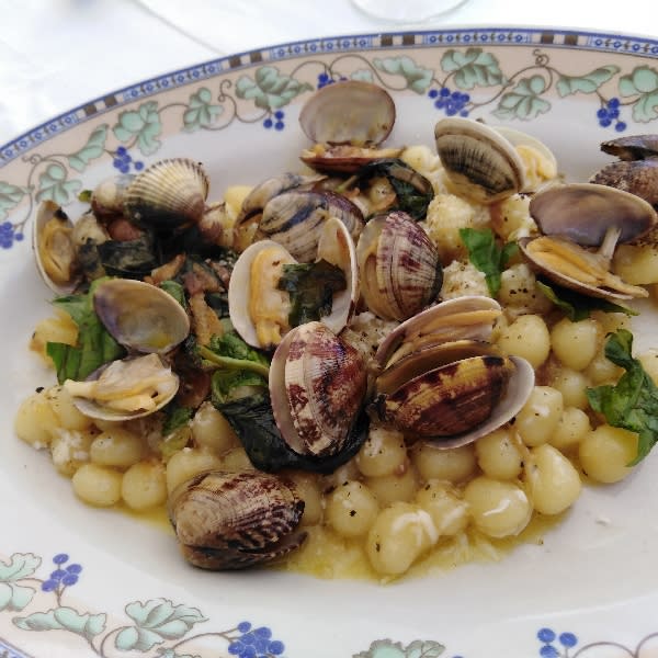 Gnocchetti alle vongole e limone e pegorino - Ristorante Neptunus