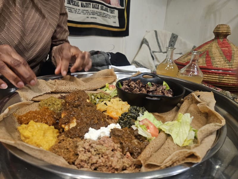 Habesha, Paris