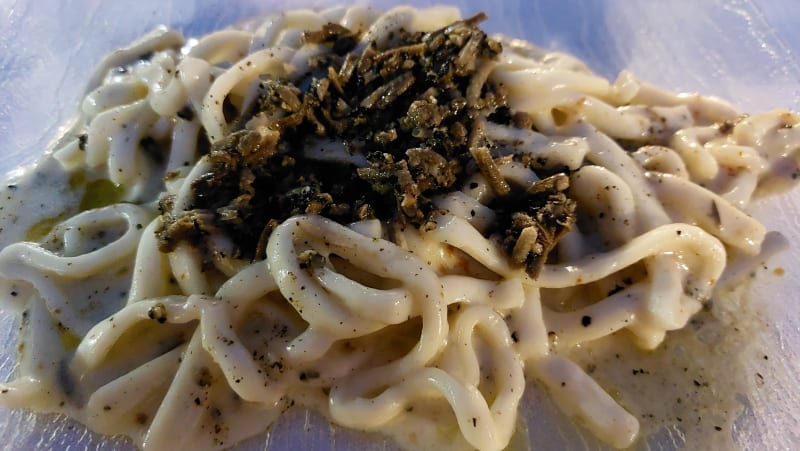 Strangozzi  cacio e pepe con tartufo  - Ristorante Pizzeria PIC NIC, Assisi