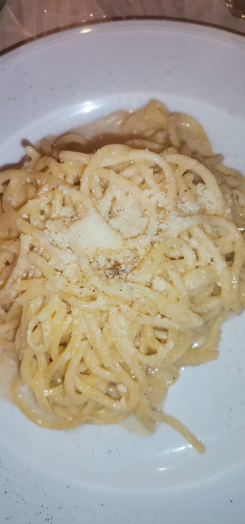 Pasta cacio e pepe - Trattoria Pizzeria Monte Gaudio, Rome