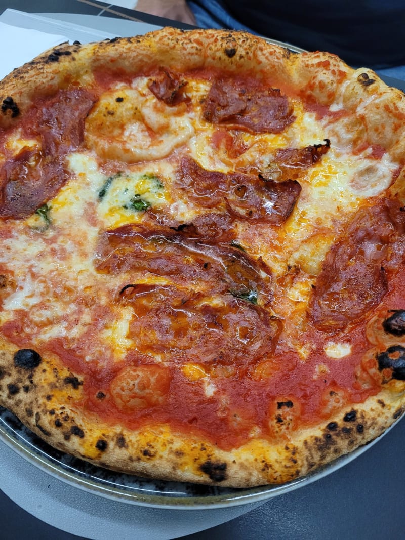 Pizzeria Fornarì, Naples