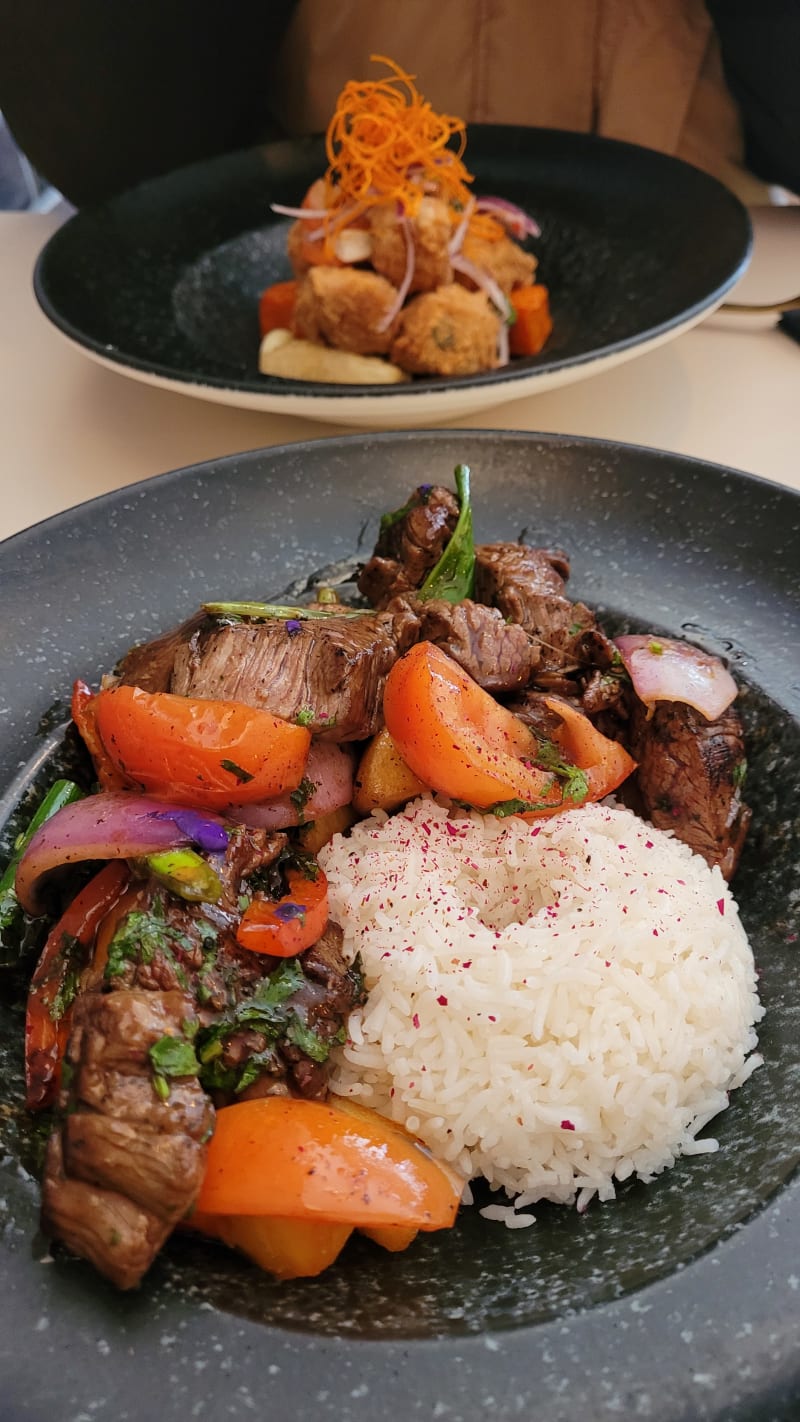 Lomo saltado - 170g par portion - Tumi, Lille