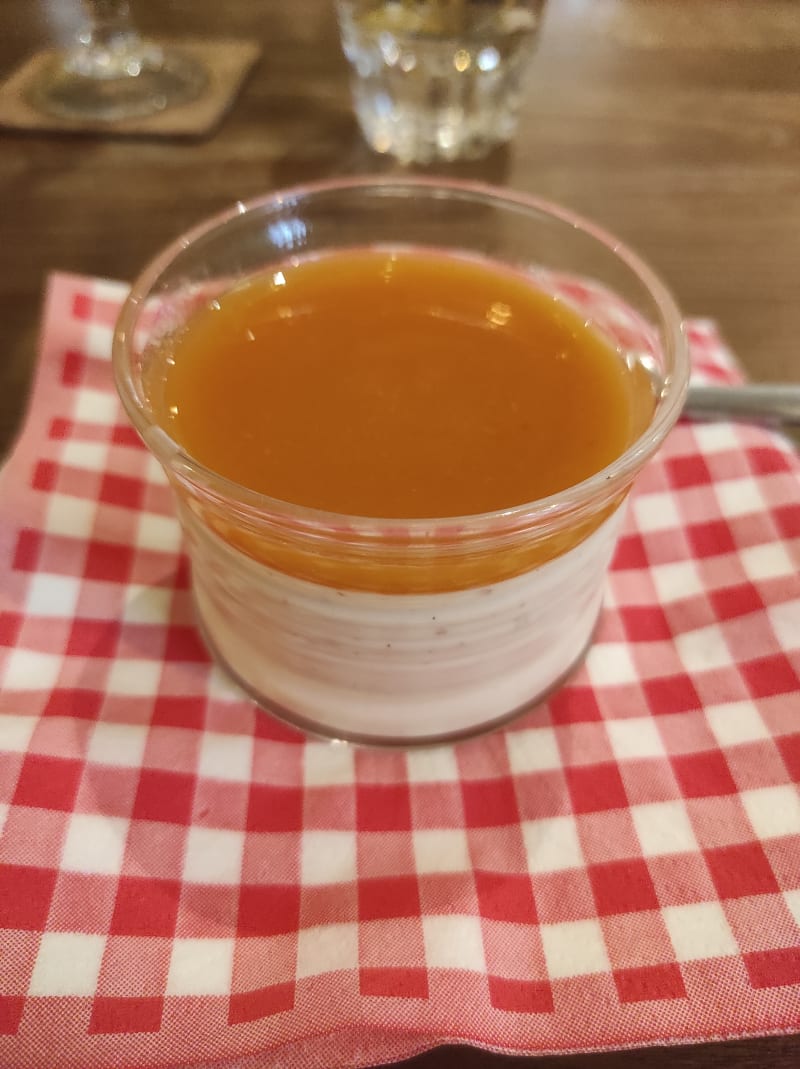 Le Petit Saint Martin in Paris Restaurant Reviews, Menu and Prices