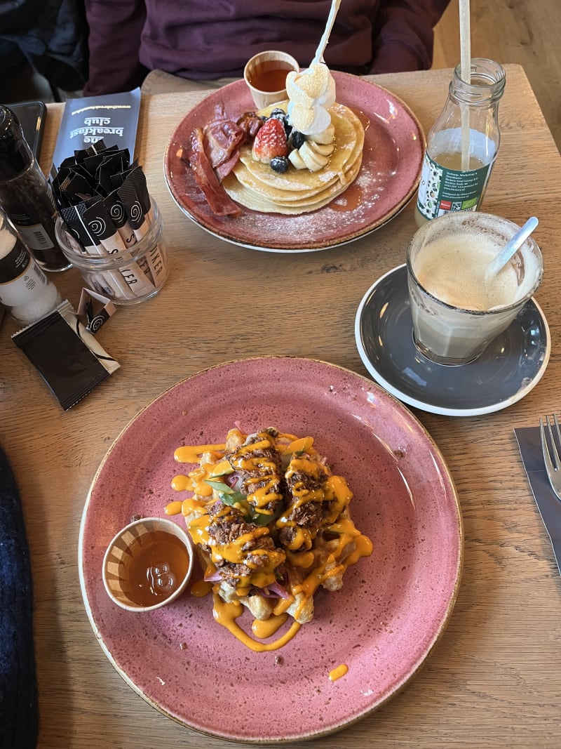 The Breakfast Club - Haarlemmerplein, Amsterdam