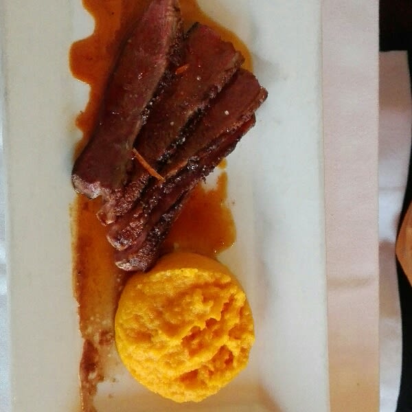 magret de canard et polenta de carottes - La Guinguette de Neuilly, Neuilly-sur-Seine