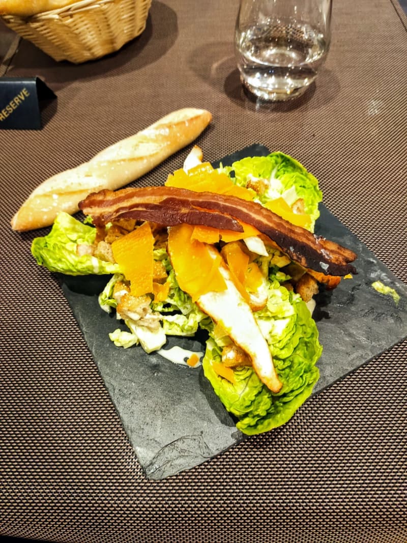 Restaurant Le Lounge Warwick Reine Astrid à Lyon Menu, avis, prix