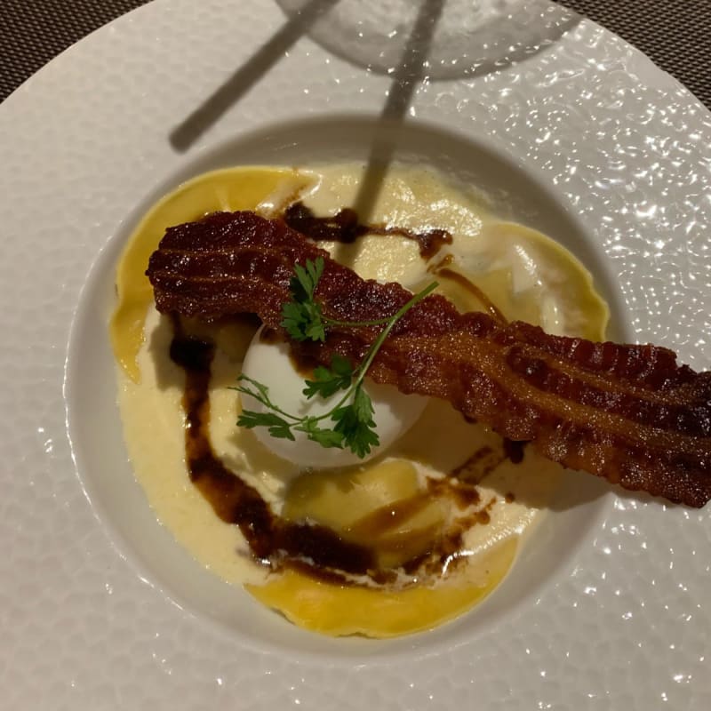 Restaurant Le Lounge Warwick Reine Astrid à Lyon Menu, avis, prix