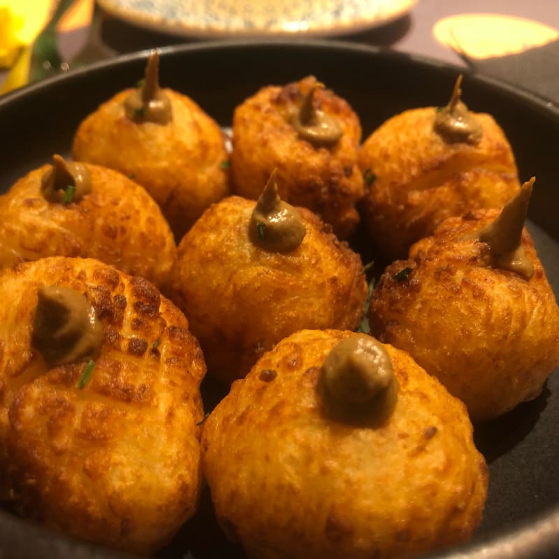 Bolitas de patata y queso - Bombilla Gastrobar - Fuencarral, Madrid