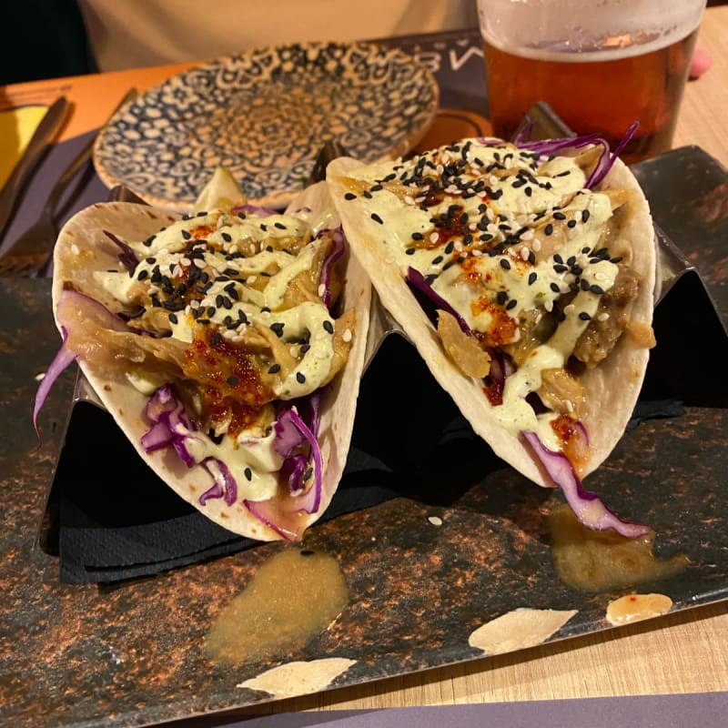 Tacos pulled pork - Bombilla Gastrobar - Fuencarral, Madrid