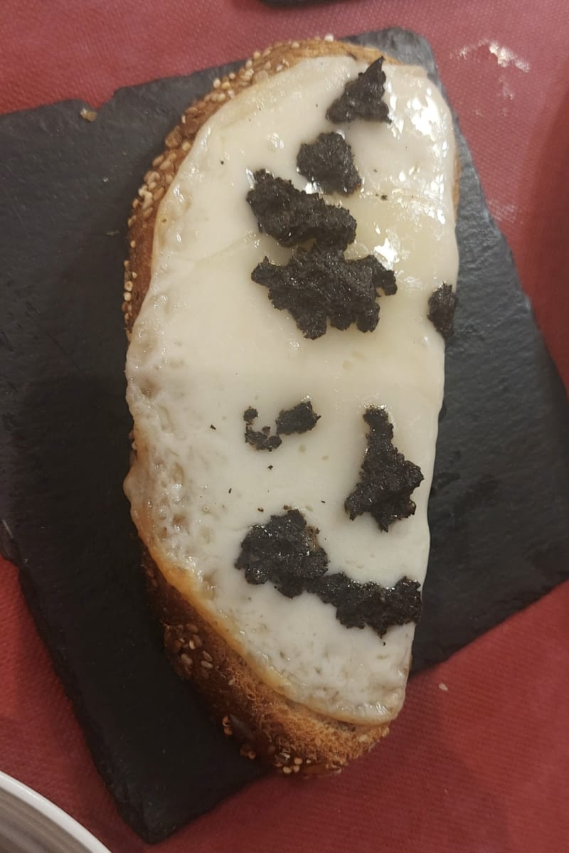 provolone e tartufo - La Divina Comida Italiana, Alicante