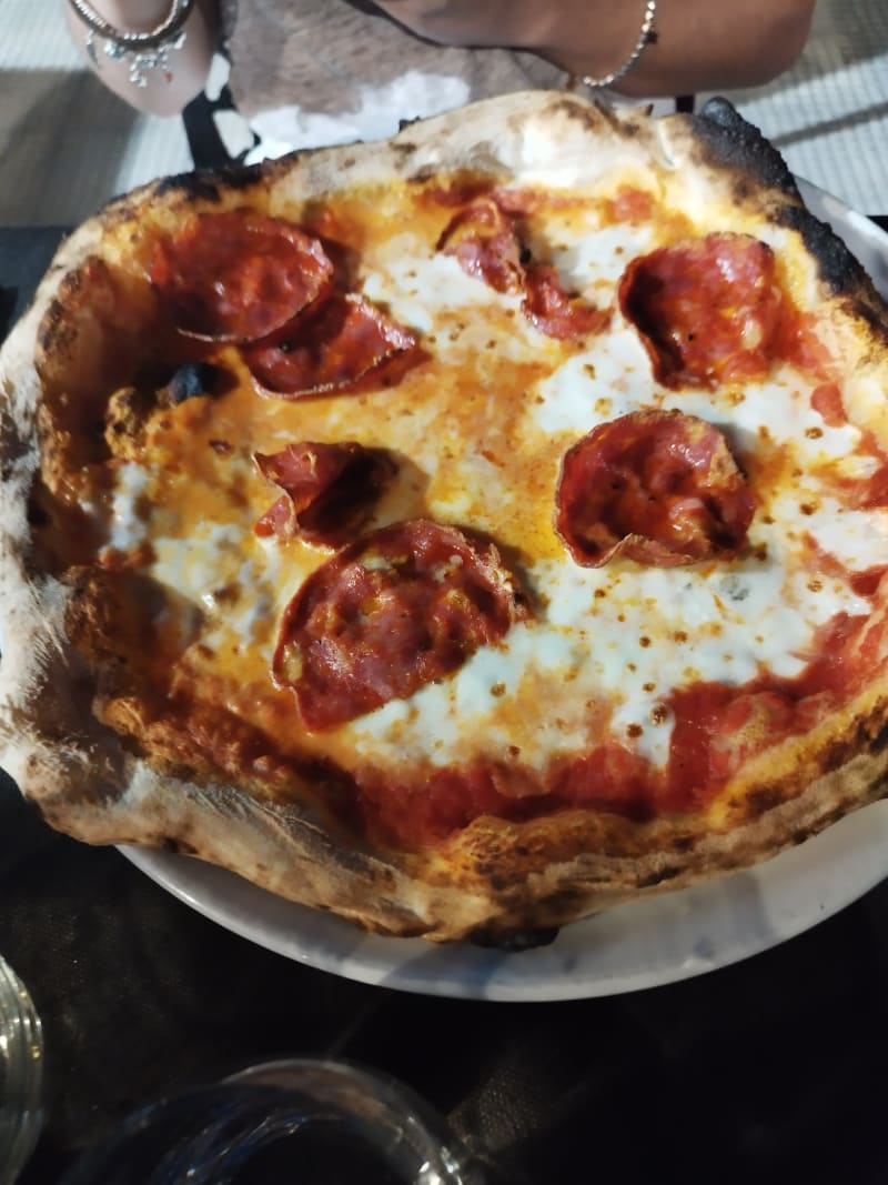 Pizza e Core, Bari