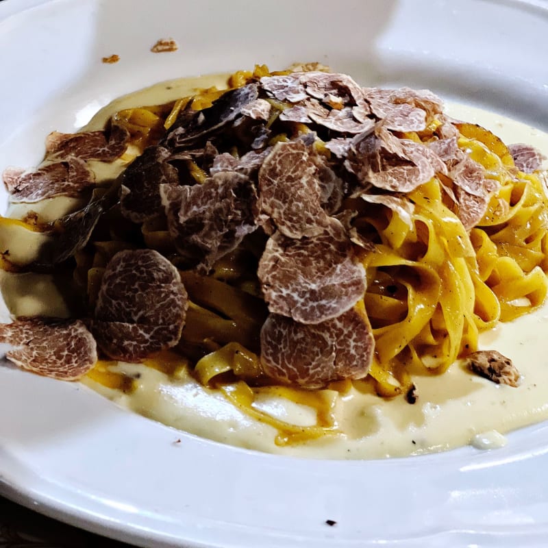 Tagliolini con tartufo bianco - Rustichello