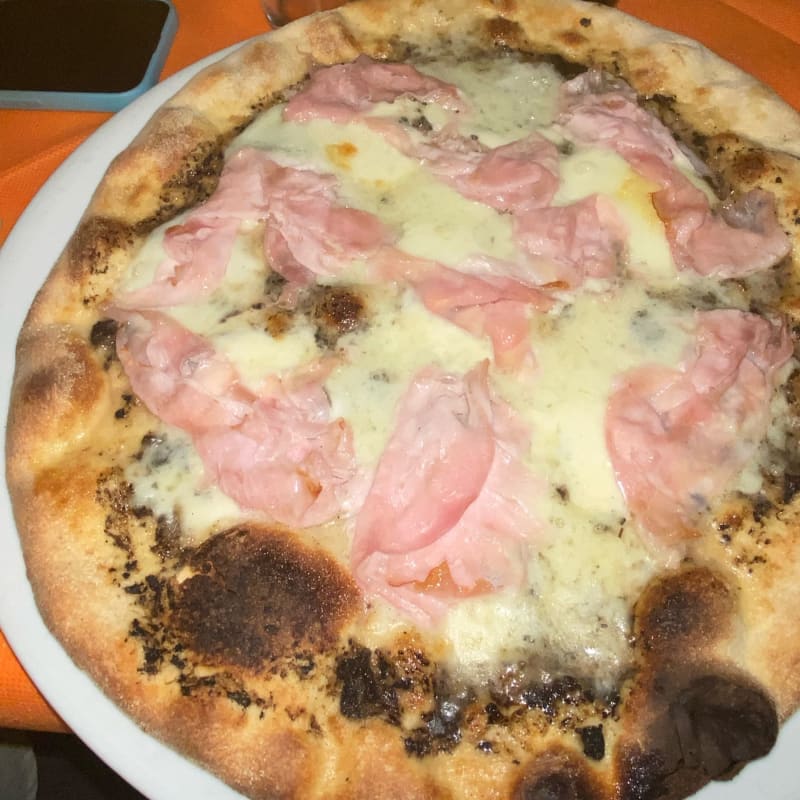 Fantastica con cotto e bufala - Pizzeria La Cittadella di Moruzzi