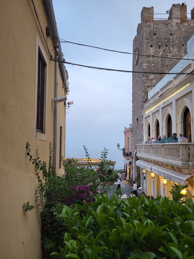 Cinque Archi, Taormina