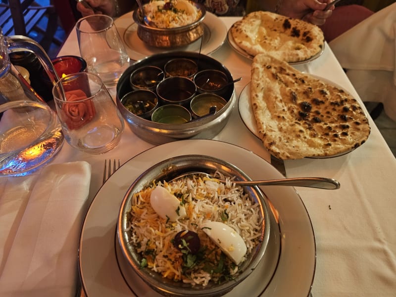 Nirvana Inde, Paris