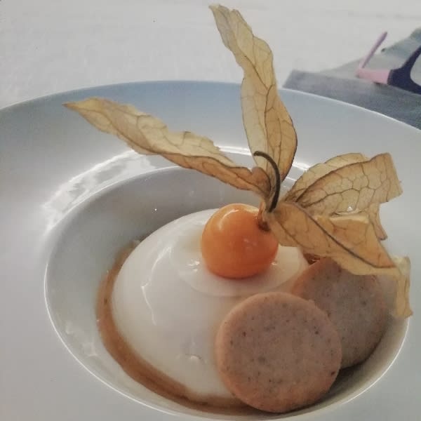 Panna cotta al miele di castagno con frollini speziati - L'Om d Fer