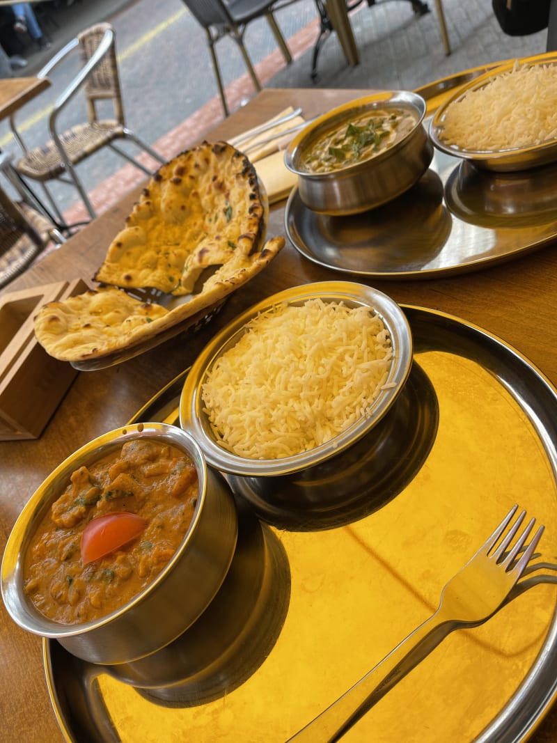 Aloo gobi and kaju mutter  - Krishna Vilas Eindhoven, Eindhoven