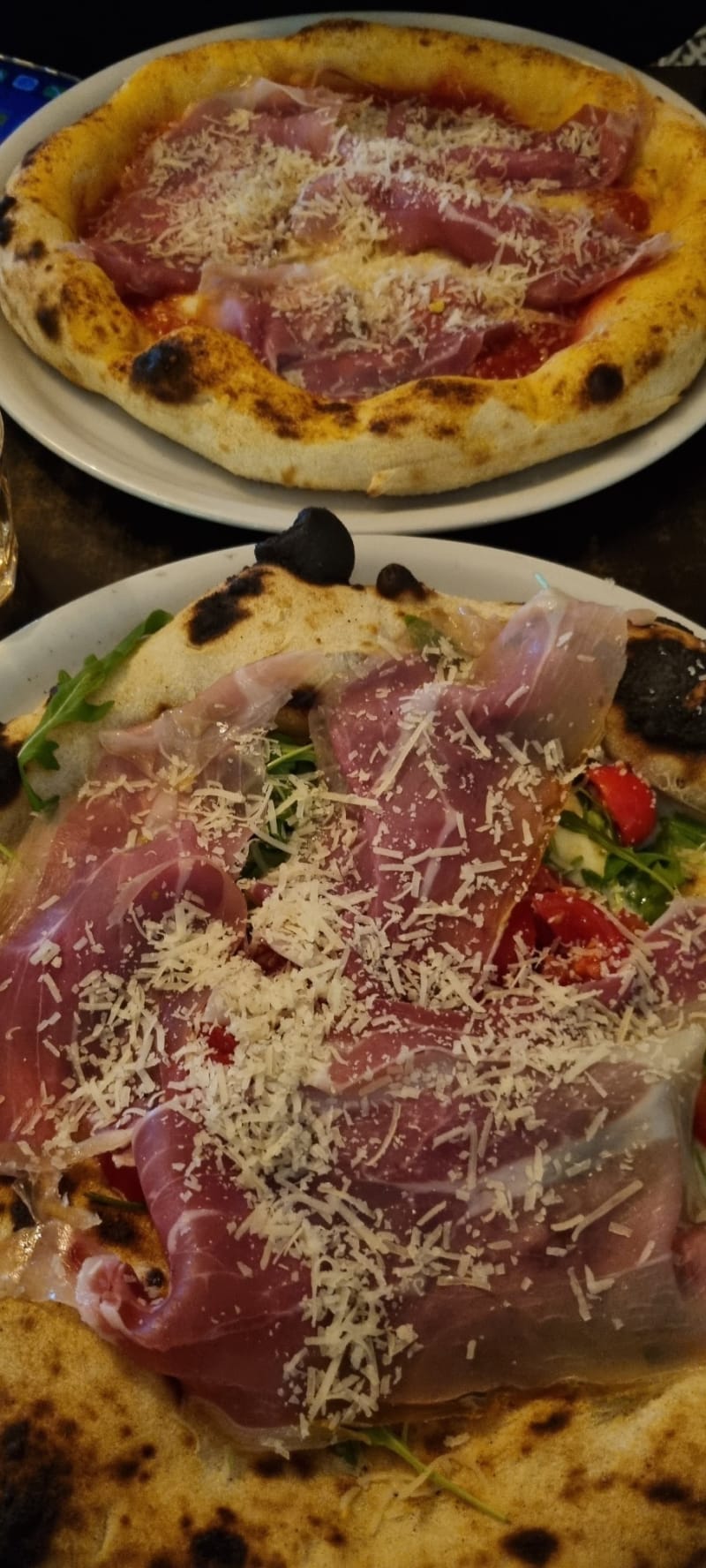 Pizzeria Elsa, Milan