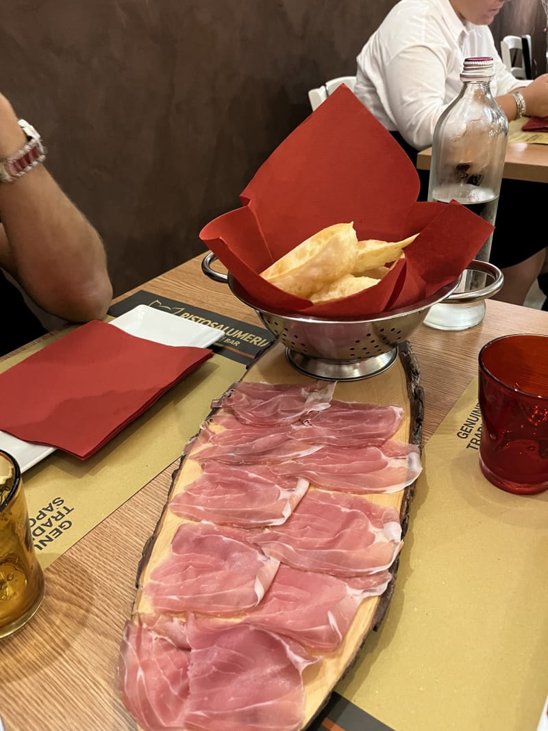 ASSAGGIO DI CRUDO - Ristosalumeria Carpi, Carpi